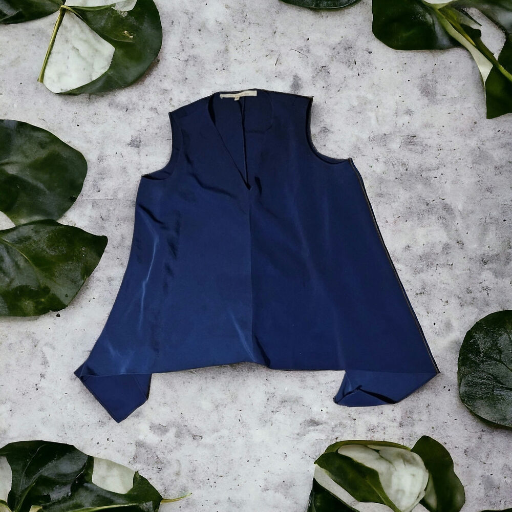 Rachel Roy Medium Blue V-Neck Sleeveless Shirt